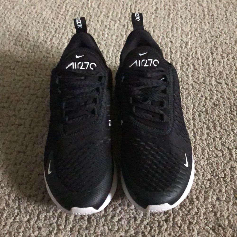Nike Air Max 270